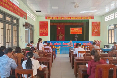 HỘI NGHI TRIỂN KHAI KẾ HOẠCH TỔ CHỨC LẤY Ý KIẾN CỬ TRI, ĐỀ ÁN SÁP NHẬP ĐVHC CẤP TỈNH, CẤP XÃ